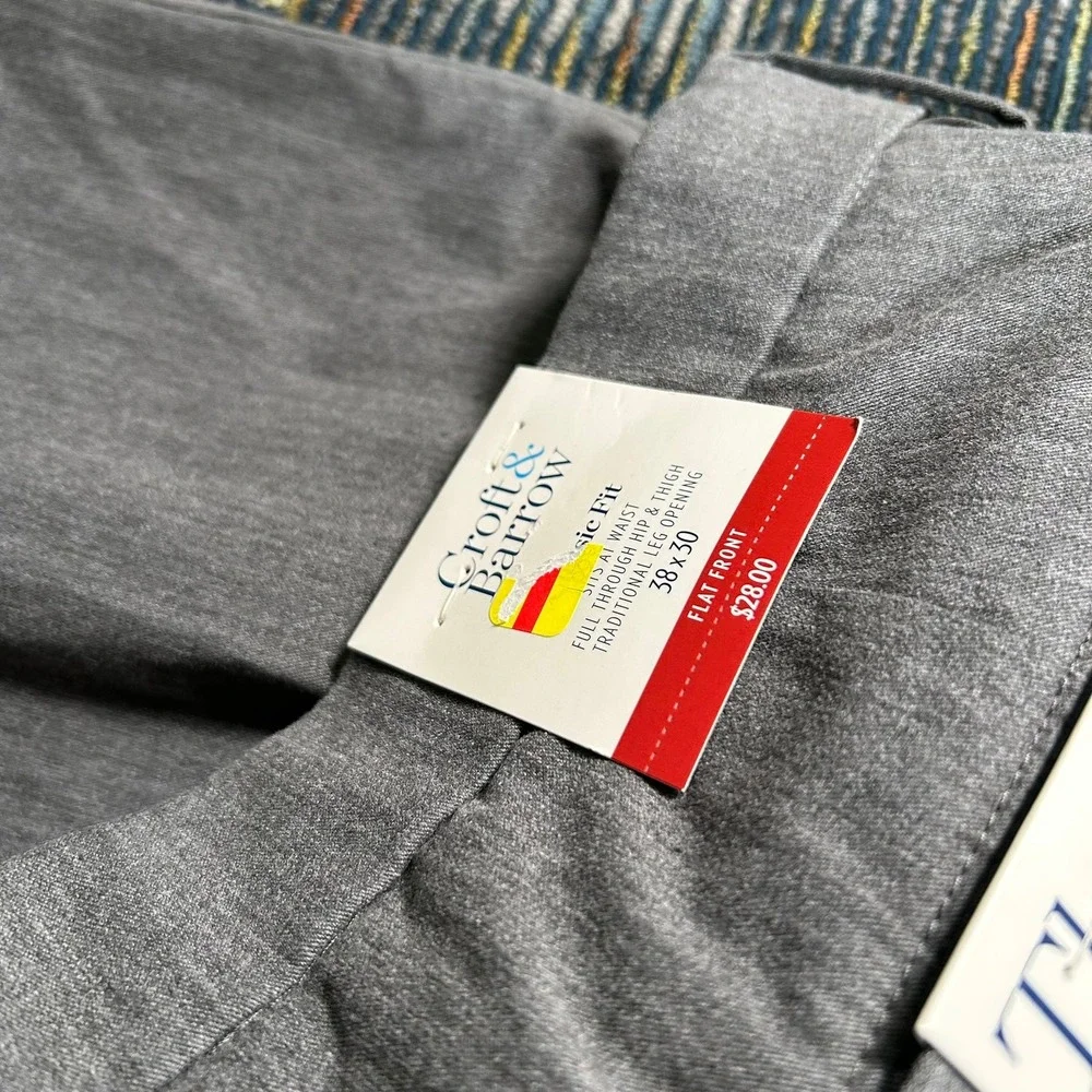 Croft and Barrow Dress Pants 38x30 Gray Easy Care Classic Fit Stretch Khakis New